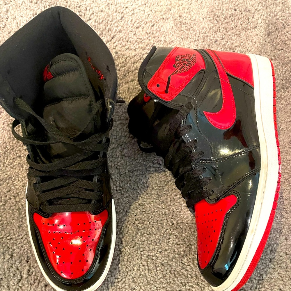 Jordan 1 Retro High OG
Patent Bred